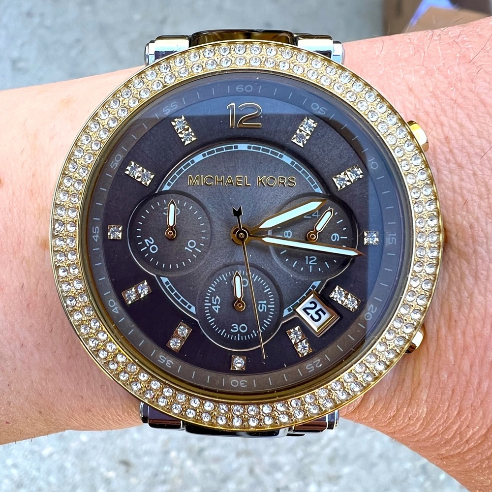 Michael Kors Women’s Watch Gold and Silver